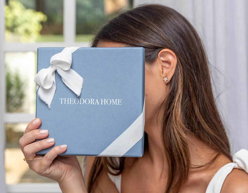 GIFT GUIDE