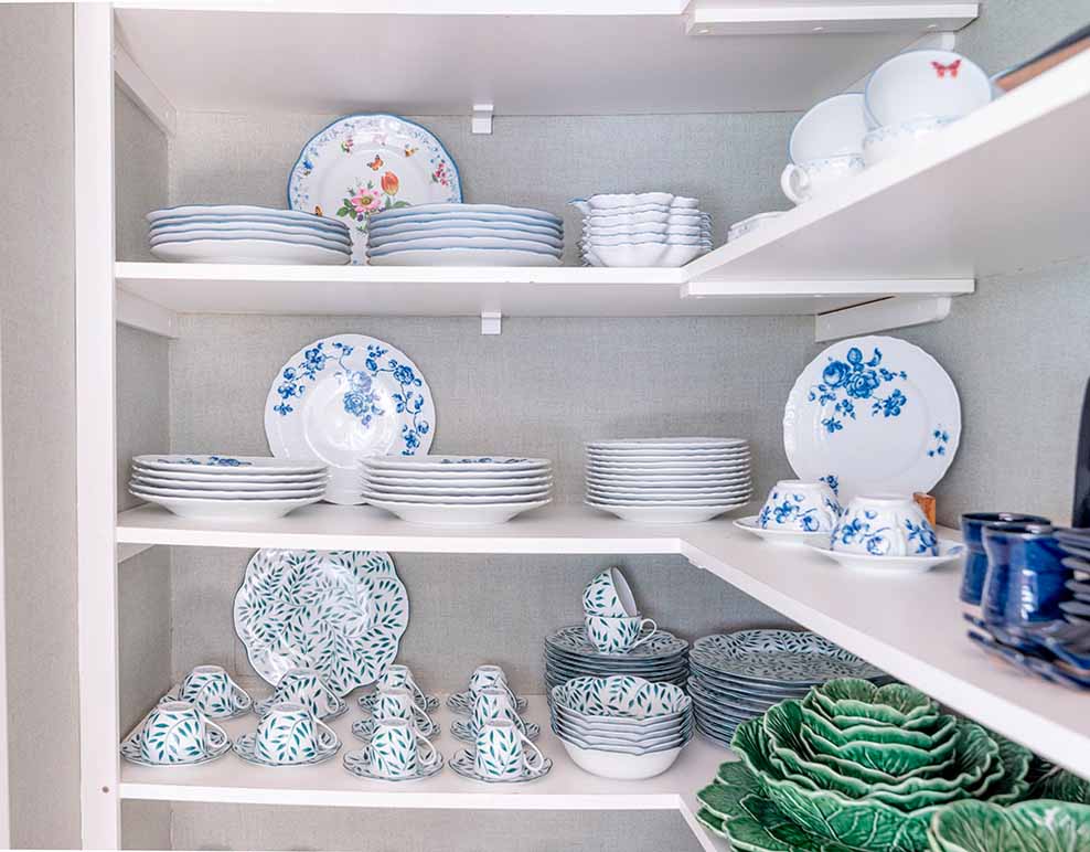 INSIDE: Crockery