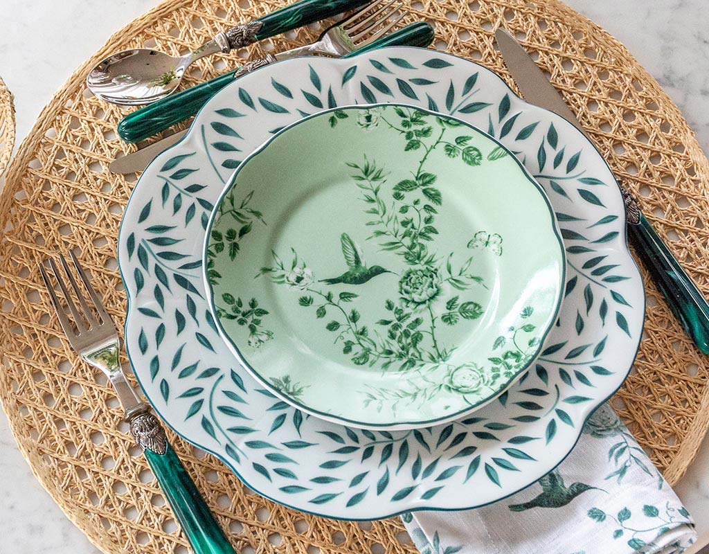 This Holiday Table